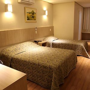 Golden Hotel - O Mais Central - Pet Friendly